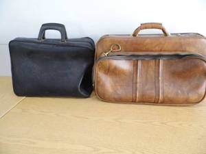 Lot of 2 Suitcases