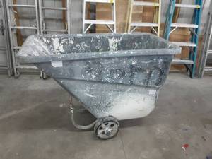Rolling Hopper Bin