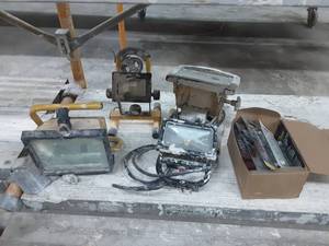 Assorted Work Lights &. New Bulbs
