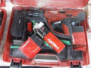 Hilti DX 460 Powder Actuated Tool