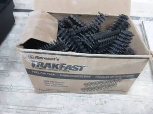 Box Of Trakfast 34 Nails