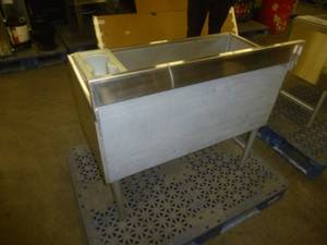 lot 15 image: LaCrosse Ice SinkCocktail Station # 122492