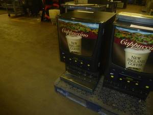lot 33 image: Wilber Curtis Cappuccino Machine # 131153
