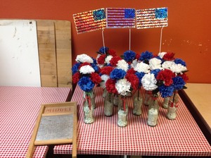 lot 40 image: Decor