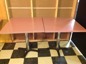 lot 67 image: 2 Tables 30 x 30