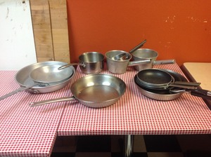 lot 75 image: Pots & Pans