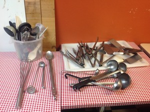lot 81 image: Tongs, Ladles. Spatulas & Misc