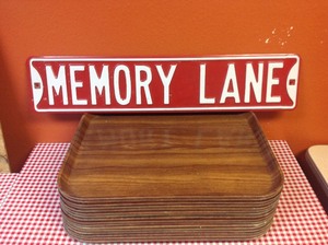 lot 99 image: Metal Sign & Serving Trays
