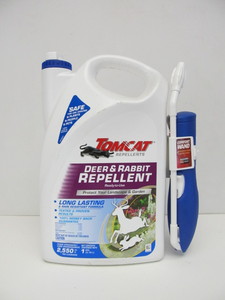 lot 24 image: Brand New TOMCAT Deer & Rabbit Repellent 