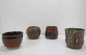lot 74 image: 4 Signed Dated Vintage Mid Century Art Pottery VasesPots