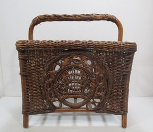lot 75 image: Vintage Wicker Magazine Rack