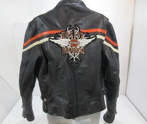 lot 79 image: Leather HARLEY DAVIDSON Motorcycle Jacket - Ladies Size L