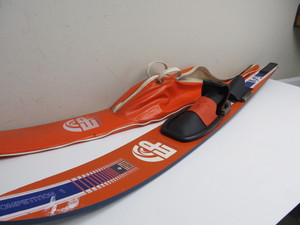lot 43 image: EP Honeycomb USA Competition 1 Slalom Waterski 