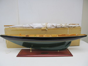 lot 155 image: New In Box Stonehaven Wooden Boat Display Model - Susanne Bell