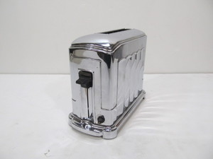 lot 186 image: Working Vintage Deco Chrome TOASTMASTER Model 1A4 Toaster