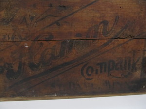 lot 4 image: Antique Pre-Prohibition HAMMS Beer Wooden Advertising Crate