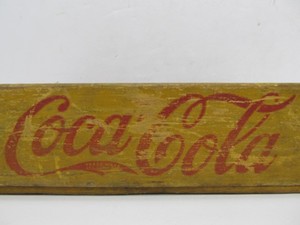 lot 220 image: Vintage Wooden COCA COLA Yellow Wooden Advertising Soda Crate