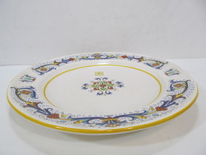 lot 221 image: 2 Large Italian Serving Tray Pottery Chargers