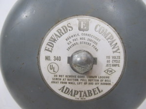 lot 262 image: Working Vintage Edwards Company Adaptabel Signal Bell