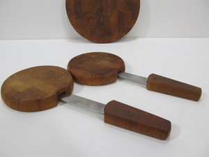 lot 270 image: Signed Mid Century Danish Modern DANSK Teak Wood Cheese Trays & Knives