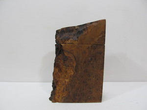 lot 284 image: Excellent Signed MICHAEL ELKAN Live Edge Burl Wood Box