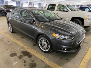 lot 6 image: 2015 Ford Fusion SE
