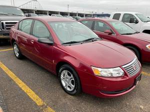 lot 14 image: 2005 Saturn Ion