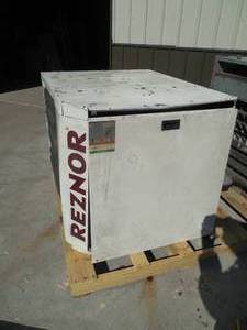 lot 31 image: Reznor UDAP-400 Power Vented Gas Fired Unit Heater, NG, Aluminized Heat Exchanger - 400,000 BTU