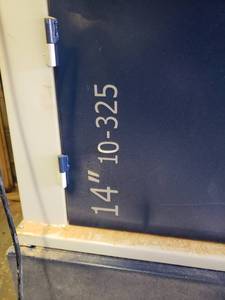 lot 1 image: Rikon 14 Bandsaw