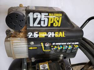 lot 2 image: Central Pneumatic 2.5 Horsepower, 21 Gallon, 125 PSI Cast Iron Vertical Air Compressor