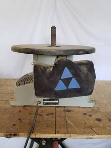 lot 19 image: Delta Shopmaster Spindle Sander