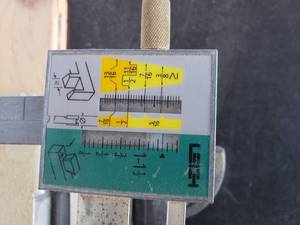 lot 6 image: Leigh D4r Dovetail Jig