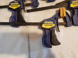 lot 38 image: Collection of Irwin Trigger Handle Clamps