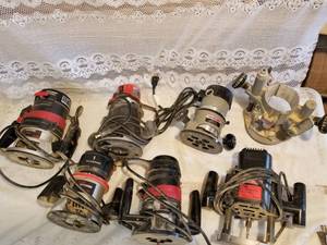 lot 50 image: Collection of Routers  Milwaukee  Craftsman  Porter Cable