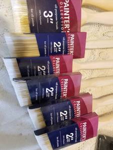 lot 74 image: Huge Collection of Paint Brushes