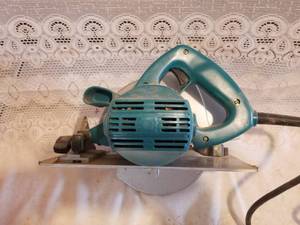 lot 92 image: Makita 185mm Circular Saw