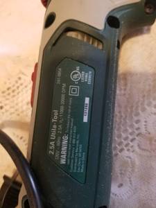 lot 93 image: Master Force 2.5A Utila-Tool