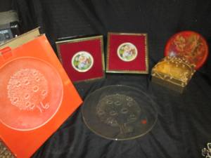lot 42 image: 12-34 Crystal Serving Platter (Ap...