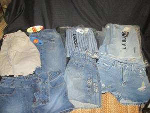 lot 119 image: 6pc. LA Blues- Flood Length Jeans, ...
