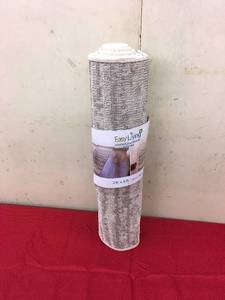lot 202 image: Easy Living Runner 2 ft. X 6 ft, Retail $18.99