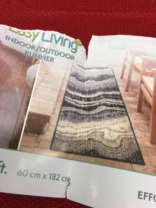 lot 214 image: Easy Living Runner 2 ft. X 6 ft, Retail $18.99