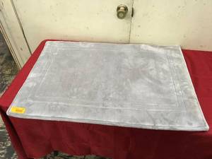 lot 222 image: Town & Country Memory Foam Bath Mat 24 in. x 36 in., Retail $12.99