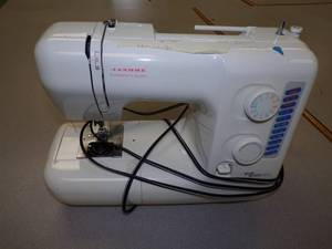 lot 11 image: Janome My Excel 4014 Sewing Machine
