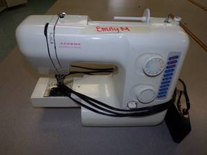 lot 17 image: Janome My Excel 4014 Sewing Machine