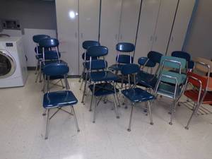 lot 52 image: Group of Chairs