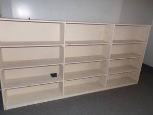 lot 60 image: Room 210 includes all contents