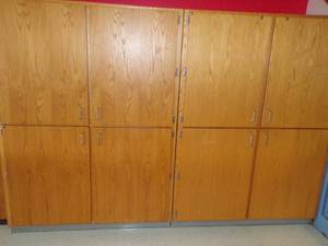 lot 67 image: Room 302 includes all contents
