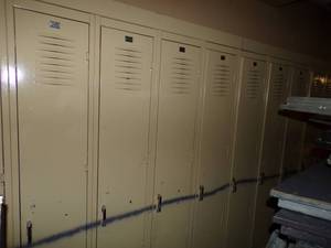 lot 94 image: Wall of Metal Student Lockers