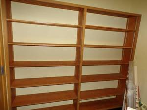 lot 98 image: Room of Bookshelves
