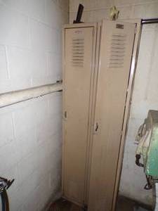 lot 106 image: 2 Metal Lockers